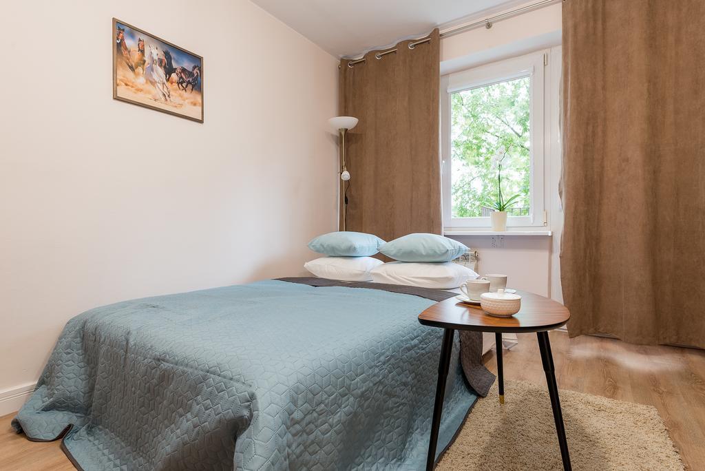 P&O Apartments Kasprzaka Varsovie Extérieur photo